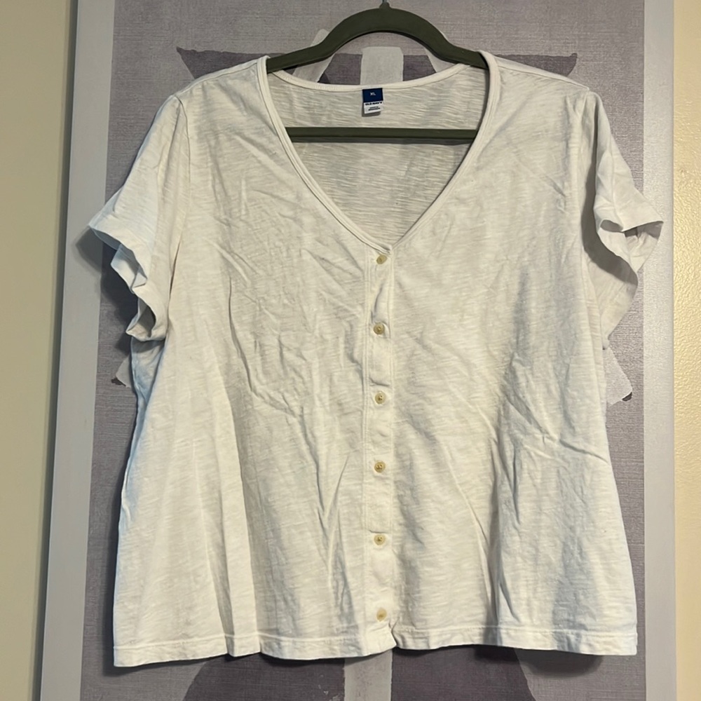 Old Navy Button Up Tee - XL